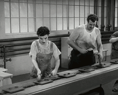 现代工厂自动化生产流水线提高效率的利器——PA电子快速门